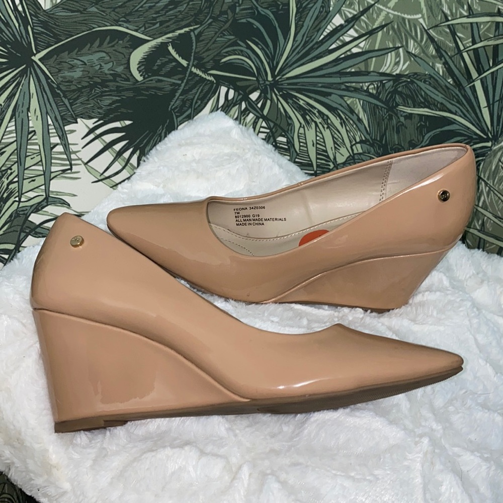 Jones NY Signature Feona wedges
